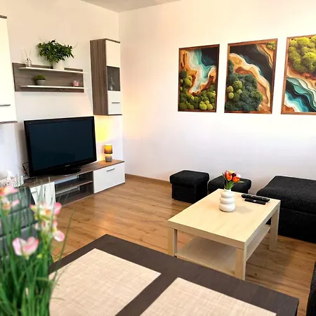 Apartament Harmony - 3 Near Tram Stop To Center
