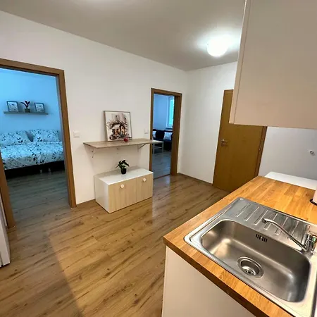 Apartament Harmony - 3 Near Tram Stop To Center Bratysława